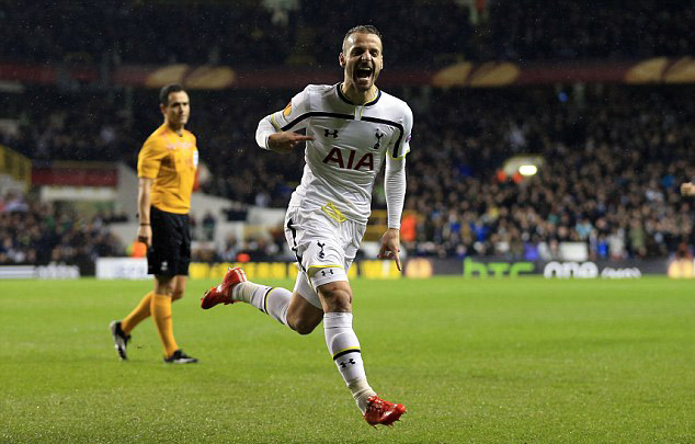 米体：AC米兰曾接近签下阿坎吉，因薪资与无欧冠赛事最终告吹（米体：AC米兰一度接近签下阿坎吉，因薪资问题与无缘欧冠未能成行）