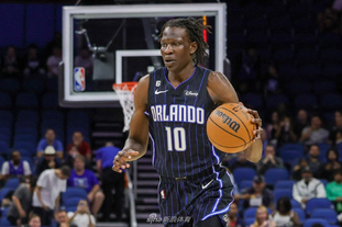 罗马诺：尤文知道三家英超俱乐部联系了道路，球员希望转会（罗马诺：尤文知悉三家英超已联系道路，球员倾向转会）