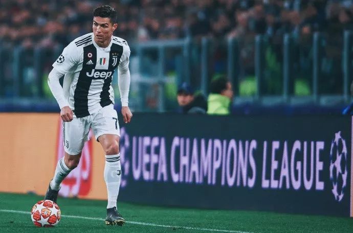 后防压力巨大！加布里埃尔缺阵1-2个月，枪手8周至少打14场比赛（防线告急：加布里埃尔伤停1-2月，阿森纳8周至少要踢14场硬仗）