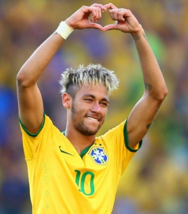 克雷莫内塞3-1博洛尼亚，瓦尔迪双响，帕耶罗破门（瓦尔迪梅开二度、帕耶罗破门，克雷莫内塞3比1击败博洛尼亚）