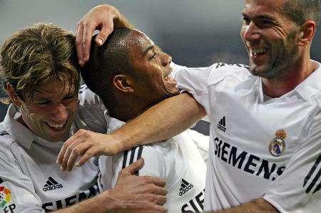 坎波斯：2年前扎伊尔&马尤卢数学课后踢欧冠，皇社总监很震惊（坎波斯：两年前扎伊尔和马尤卢下课就踢欧冠，皇社总监大吃一惊）