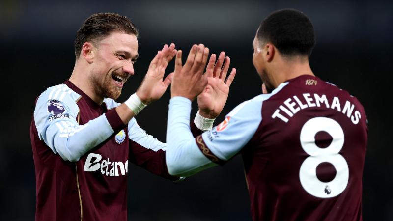 克罗斯：居莱尔和我不是同类型球员，我相信他能在皇马待很久（克罗斯：我与居莱尔球风各异，但看好他在皇马长期立足）